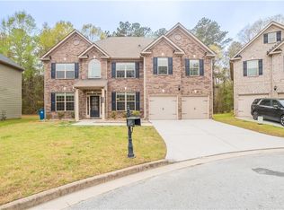 3443 Woodshade Dr, Loganville, GA 30052