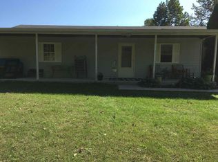 5846 E Michaels Rd, Bloomfield, IN 47424