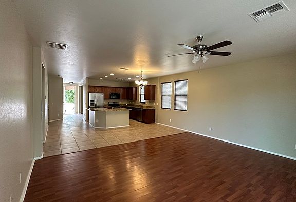 4th image of 7658 W Andrea Dr