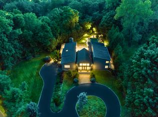 16 Brae Burn Dr, Purchase, NY 10577