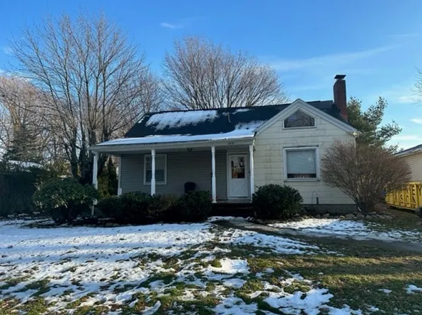 2939 E 33rd St, Erie, PA 16510