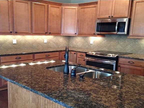 5th image of 3706 Hearthstone Cir Unit 67