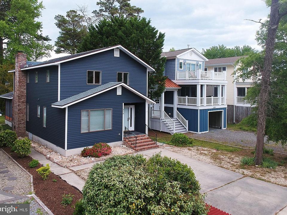 1st image of 315 Parkwood St