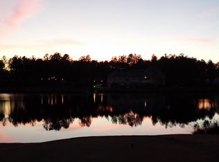 102 Broadlake Lane, Spring Lake, NC 28390