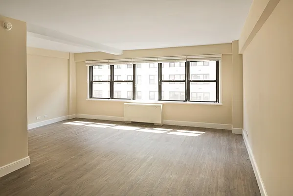 Rented by Greystar | media 30