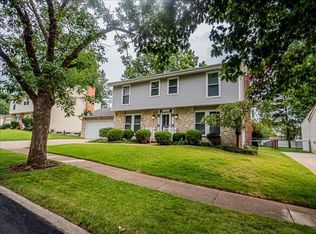 446 Paula Vale Ct, Ballwin, MO 63021