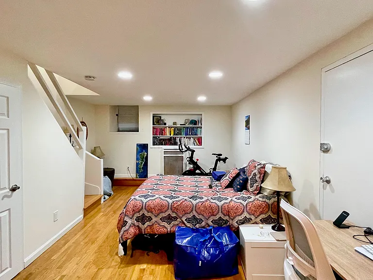 156 W 75th St #1 — Photo 9