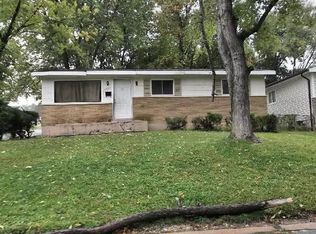 10254 Count Dr, Saint Louis, MO 63136