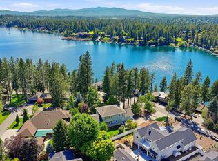 2946 E Point Hayden Dr, Hayden Lake, ID 83835