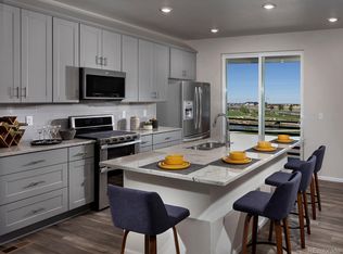 2335 Shoshone Pl, Broomfield, CO 80023