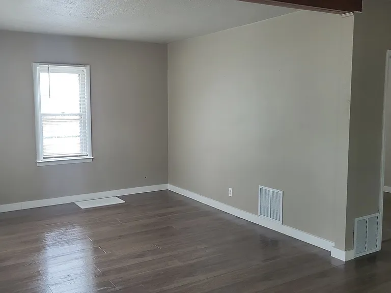 1414 Copeland Ave — Photo 12