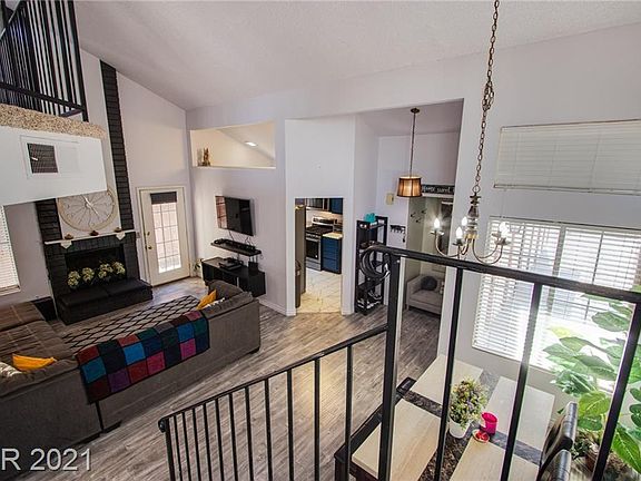 5th image of 4206 Tolkien Ave