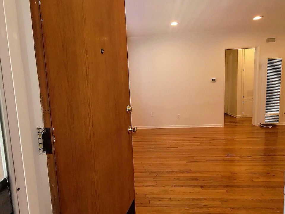 1st image of 2230 S Carmelina Ave