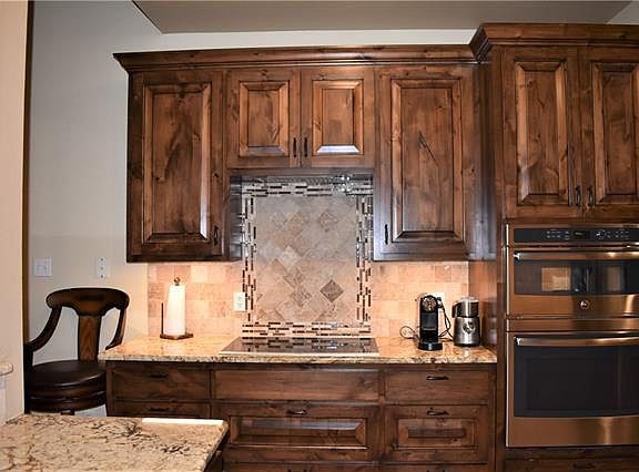 4th image of 121 Brentwood Dr