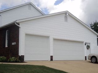 6105 Sandy Ridge Cir NW, North Canton, OH 44720