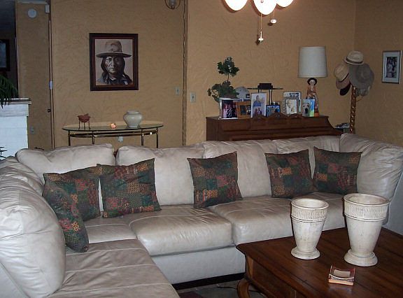 2nd image of 205 Oakdale St