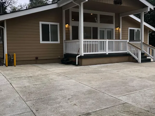 1542 NE Northgate Way, Seattle, WA 98125