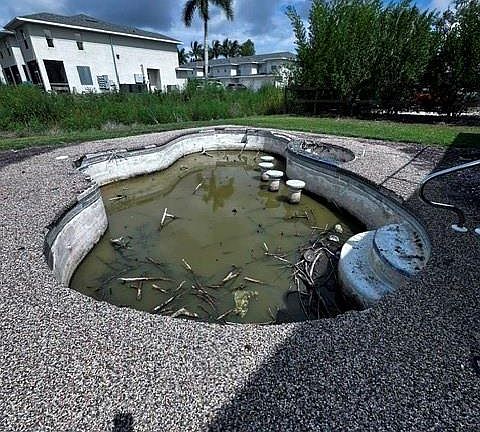 3rd image of 16540 Wisteria DR