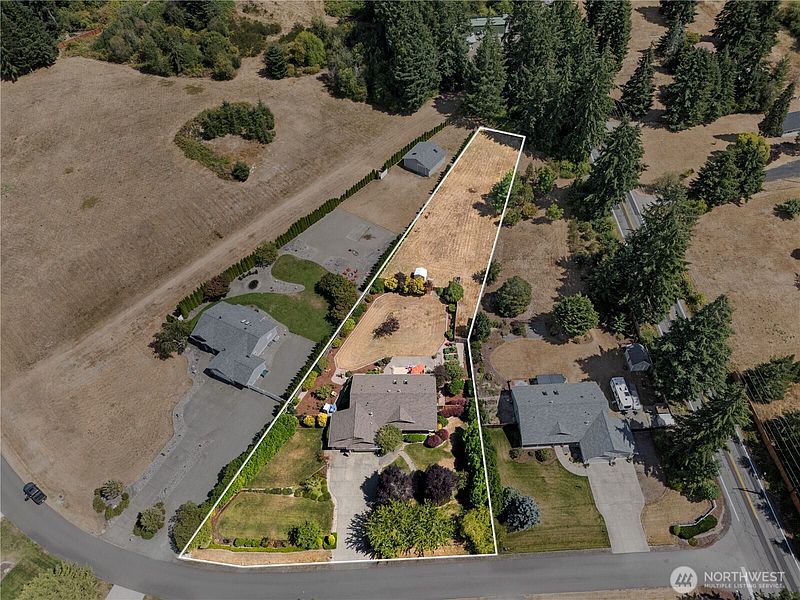 2nd image of 6139 86th Ave SE