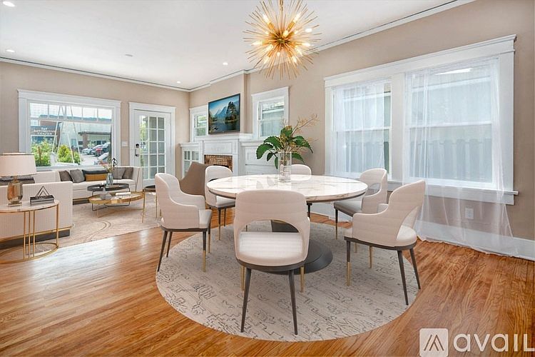 1st image of 109 N Columbus Ave #109