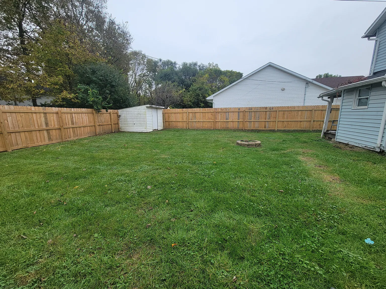 2 bed, 833 sqft, $1,100 — Photo 4