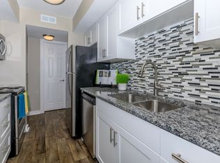 5830 River Wood Dr #5703RW, Indianapolis, IN 46250