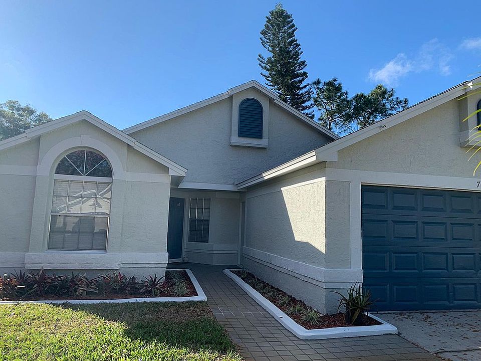 1st image of 765 Heather Glen Cir