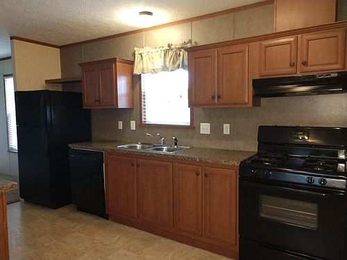 2nd image of 3777 Tyrol Ln NW