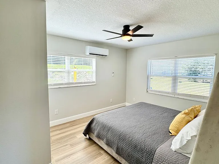 439 Carroll St — Photo 21