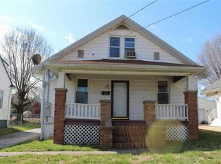 613 Van Zant St, Chester, IL 62233