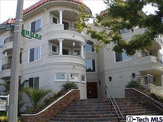 1st image of 600 E Magnolia Blvd APT 101