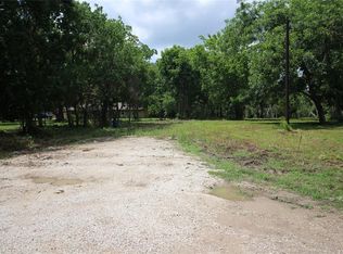 2817 Ferry Rd, Baytown, TX 77520