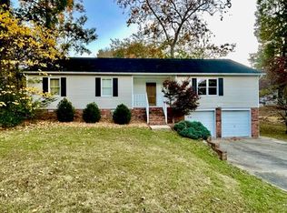 172 Oak Hill Dr, Madisonville, KY 42431