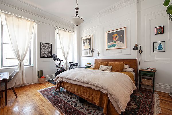 1st image of 514 Henry St APT 2