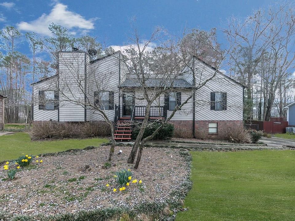 1st image of 128 Pioneer Dr