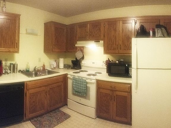 4th image of 825 Sunflower St APT C
