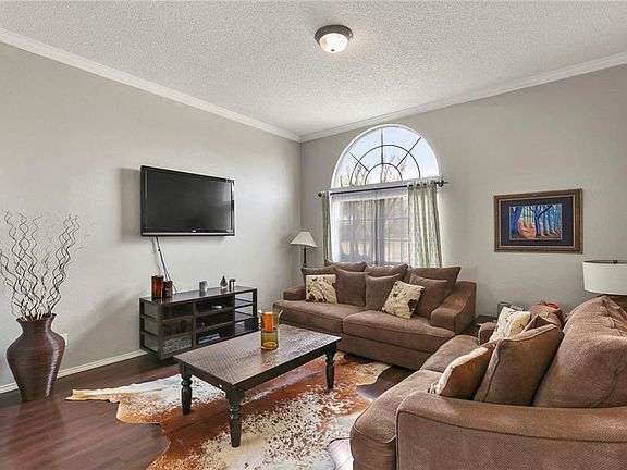 5th image of 1328 Kentshire Cir