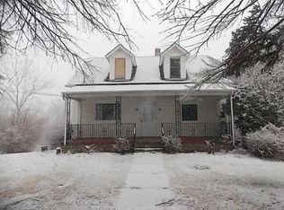 1200 Maple Street Ext, Coraopolis, PA 15108