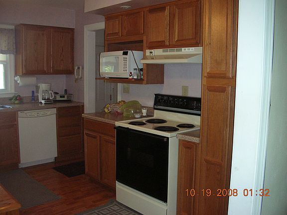 4th image of 2504 Salem Blvd