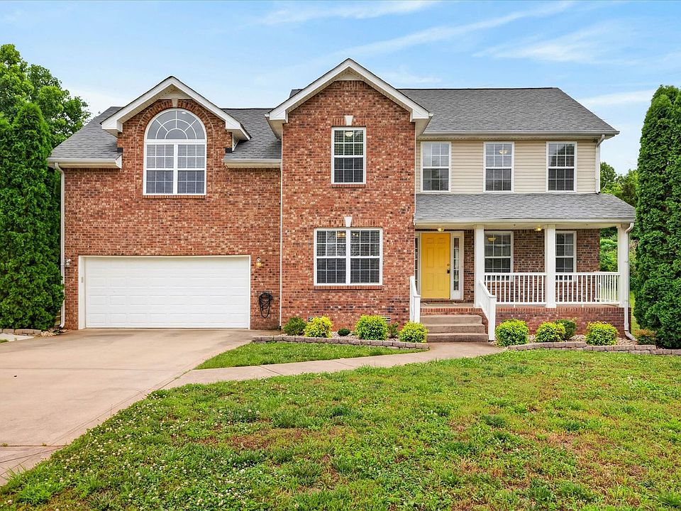 1st image of 843 Nandina Ct