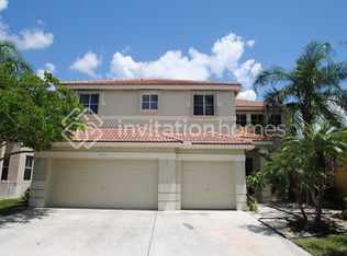 3915 Hawks Ct, Fort Lauderdale, FL 33331