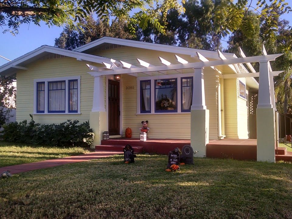 1st image of 3205 Juniper St