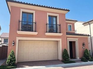 111 Della, Irvine, CA 92602