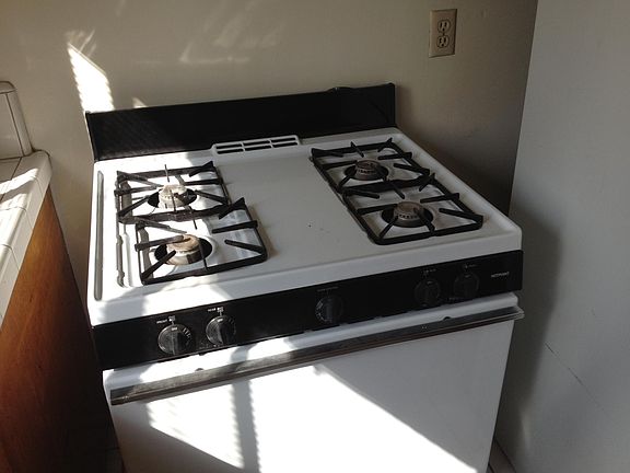 2nd image of 447 S St Andrews Pl APT 7