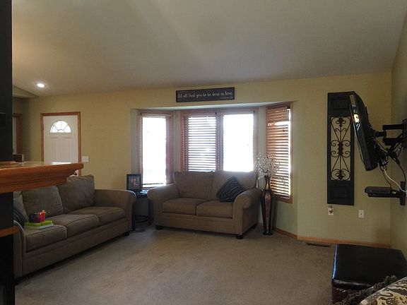 3rd image of 3106 Foxfire Drive Dodge City Ks #67801