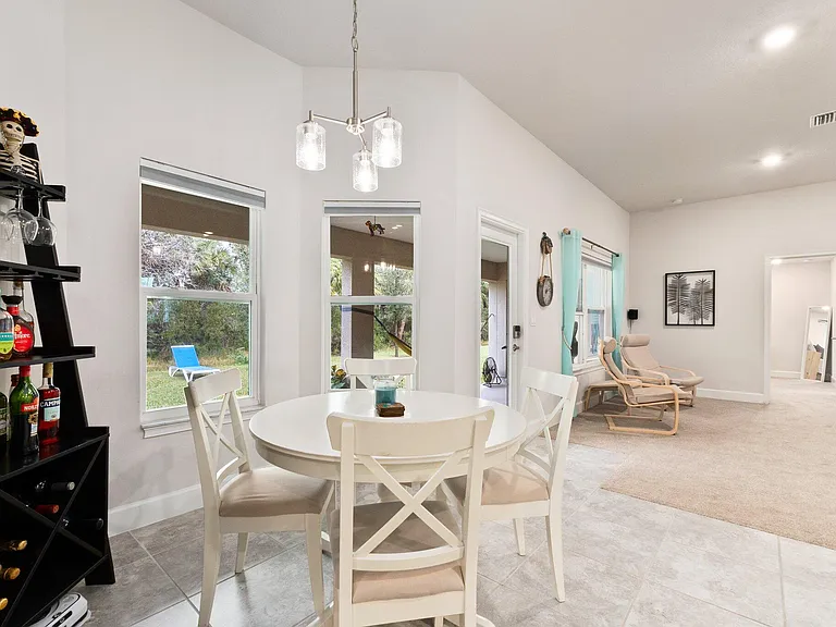 8324 Amalfi Cir — Photo 22