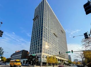4343 N Clarendon Ave APT 402, Chicago, IL 60613