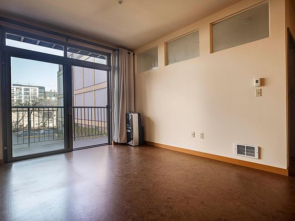 4th image of 1414 12th Ave Unit 408