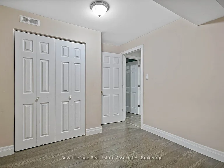 16 Sergio Marchi St #LOWER — Photo 17