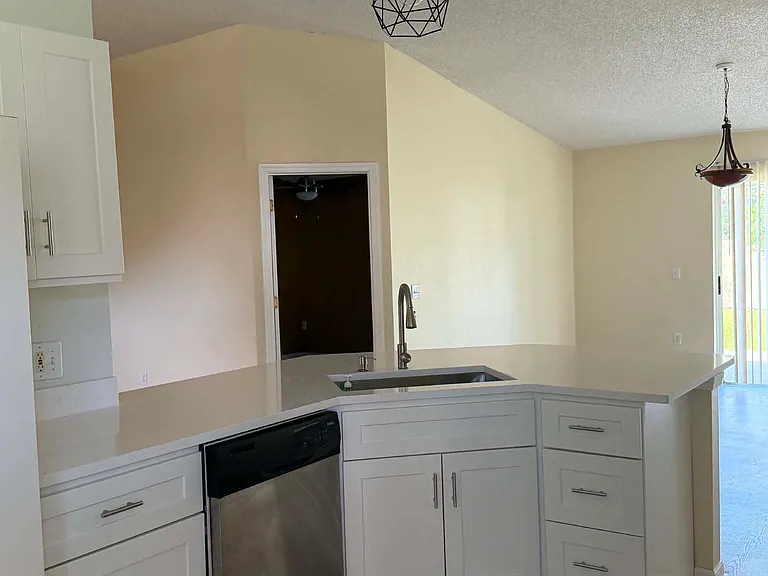 11283 Wyndham Hollow Ln — Photo 15
